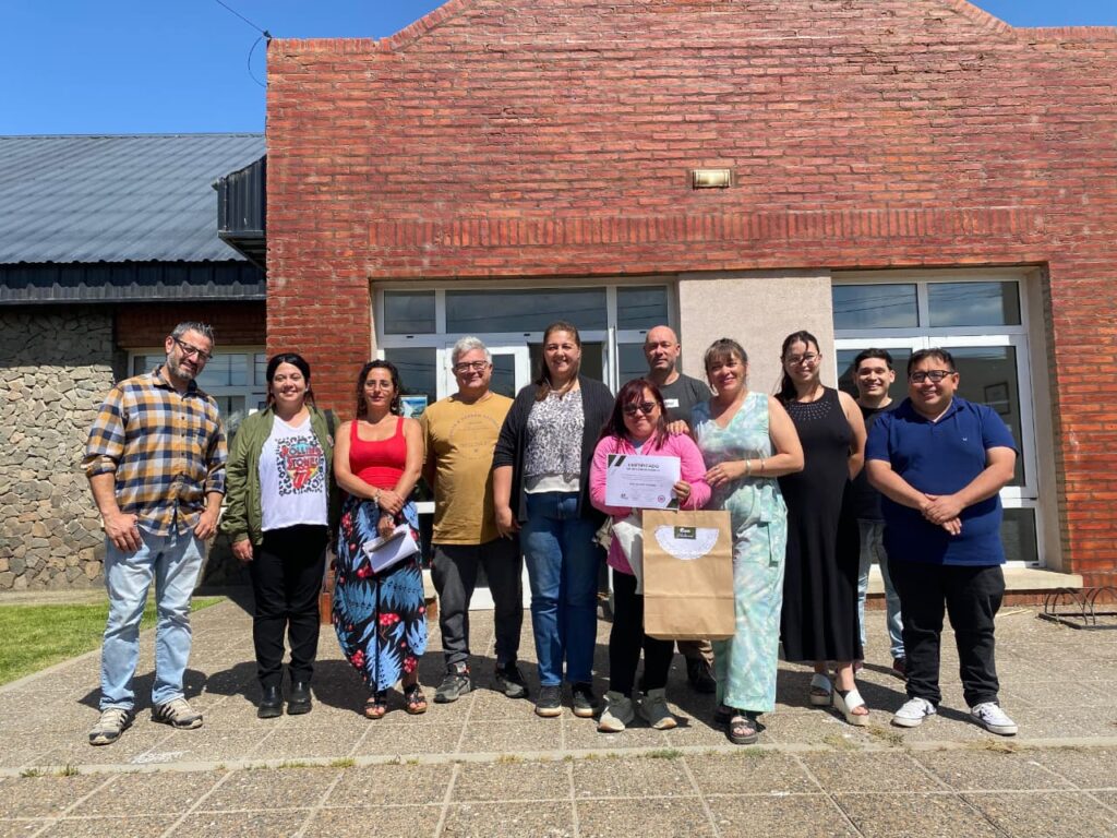 HCD Trevelin entregó certificados a estudiantes que realizaron práctica profesionalizante